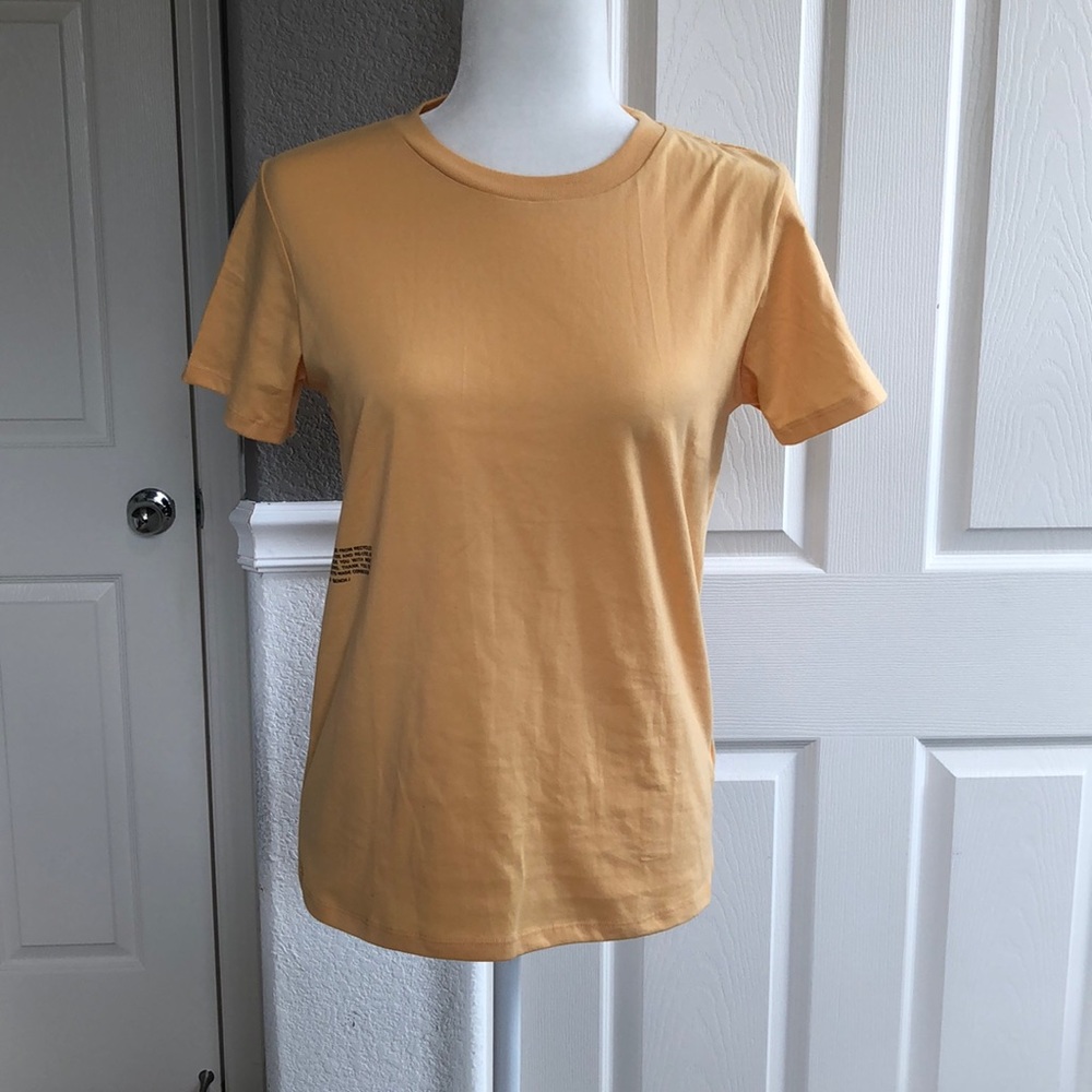 NWT Women’s Bench Orange/Yellow T- Shirt - Size Medium